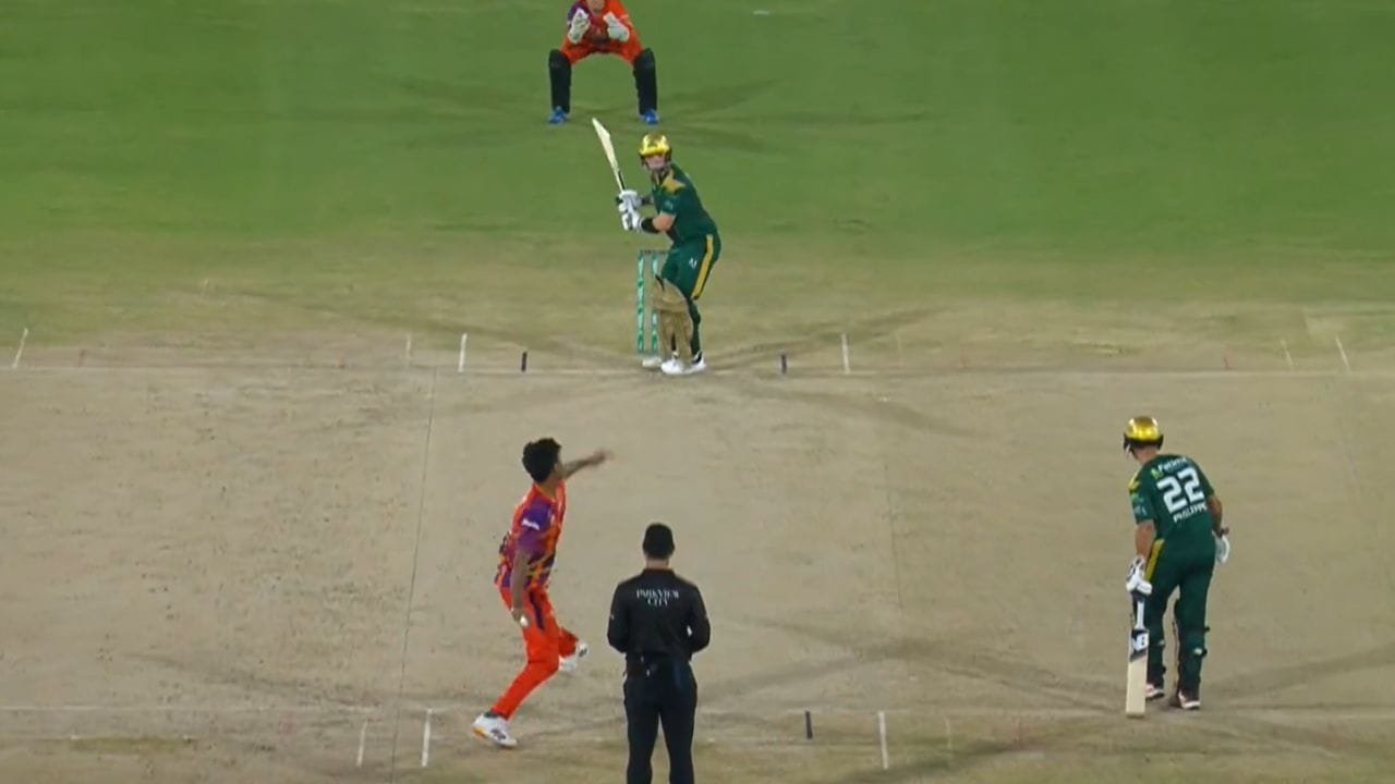 36 ఏళ్ల దిగ్గజం బీభత్సం.. ఏబీడీ స్టైల్లో 550 స్ట్రైక్ రేట్!