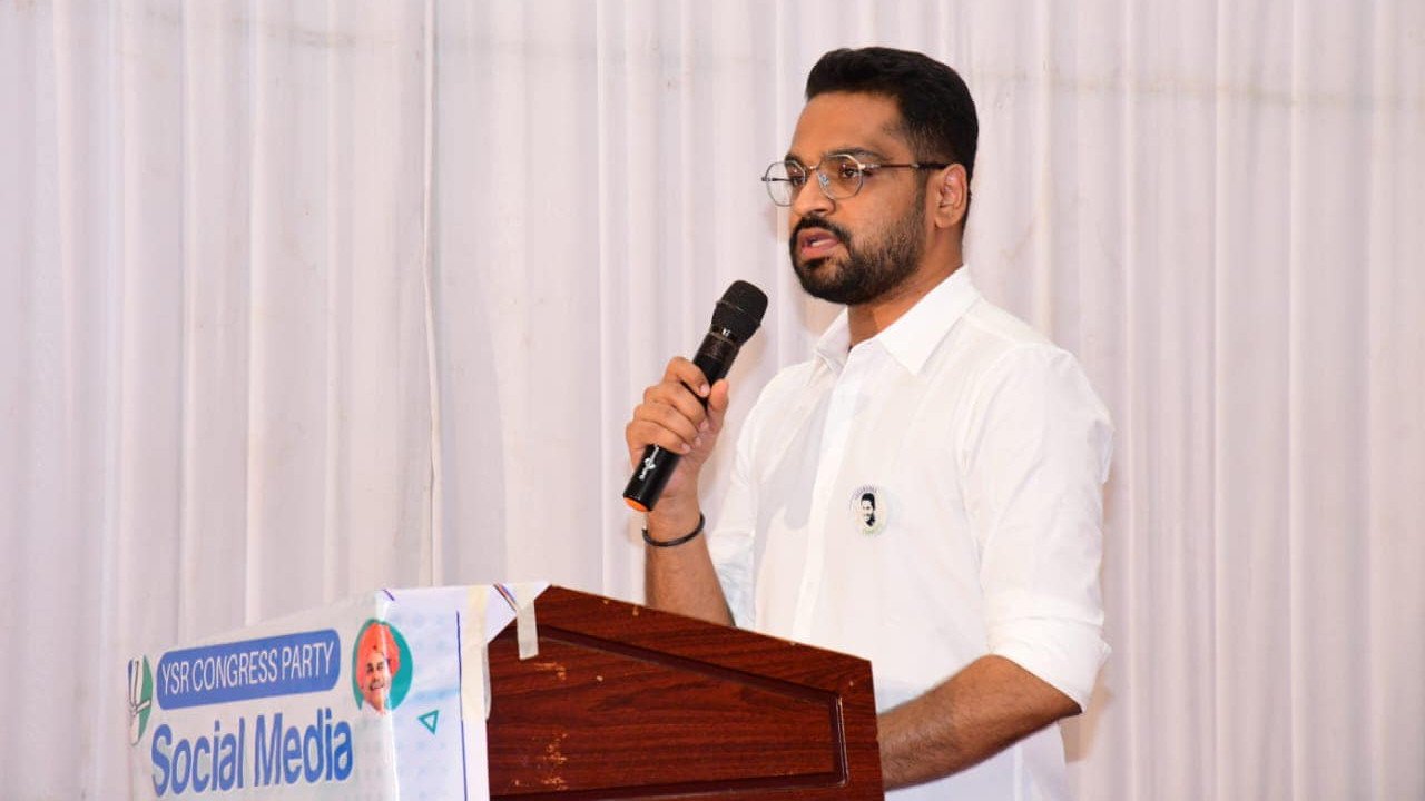 సజ్జల భార్గవరెడ్డి విచారణ: పులివెందులలో రెండో రోజు కొనసాగుతున్న ముమ్మర దర్యాప్తు