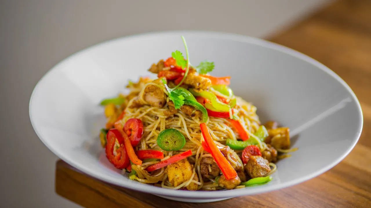 వేసవి వేడిని తగ్గించే పచ్చి బొప్పాయి: మీ జీర్ణక్రియకు ప్రాణవాయువు!