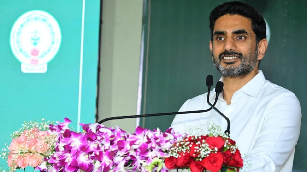 సింగపూర్ వెళ్తున్న ఏపీ బెస్ట్ టీచర్లు: లోకేష్ వ్యూహం ఇదే!